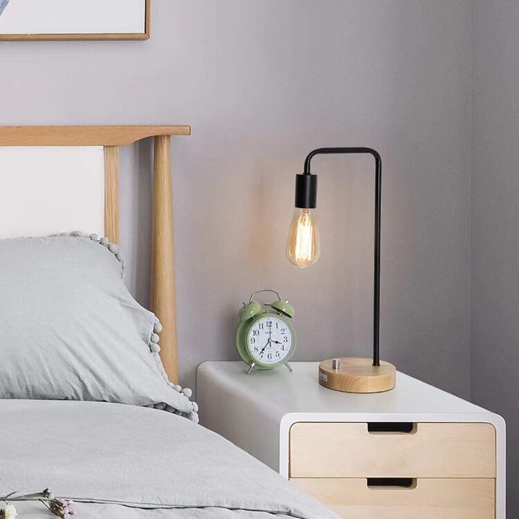 Dimmable Solid Wood Iron Nordic Table Lamp