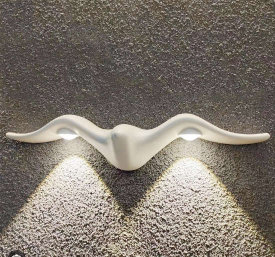 chaya Minimalist LED Wall Sconce